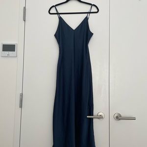 Aritzia Wilfred Free Navy Slip Dress
